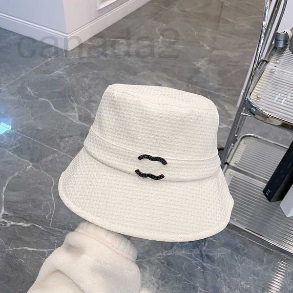 

designer designers bucket hats luxurys wide brim hats solid colour letter sunhats fashion trend travel buckethats temperament hundred hat ma, Blue;gray