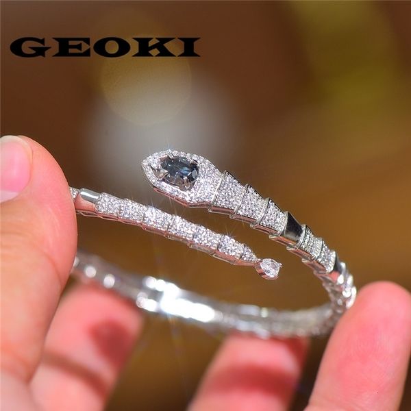 

charm bracelets silver 925 original 1 brilliant cut diamond test past grey bangle bracelet classic wedding gemstone jewelry 230306, Golden;silver