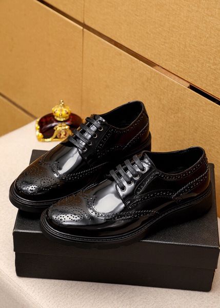 

new 2023 mens fashion dress shoes classic genuine leather flats men business office work formal oxfords brand designer party wedding shoes s, Black