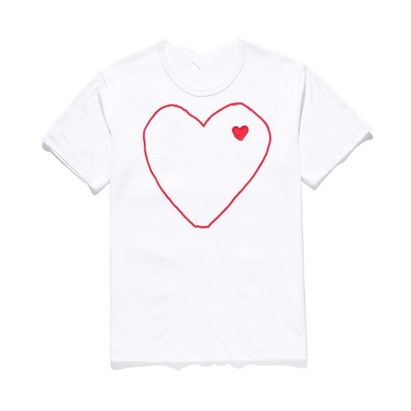 

2023 mens designer t shirts mens t shirt love tshirts camouflage clothes graphic tee heart behind letter on chest women t-shirt hip hop fun, White;black