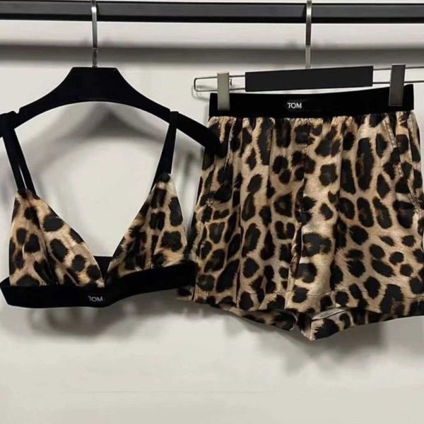 

23ss designer brand women swimsuit separate suit yoga suit bikini personalized fashionable versatile suit slimming women clothing, White