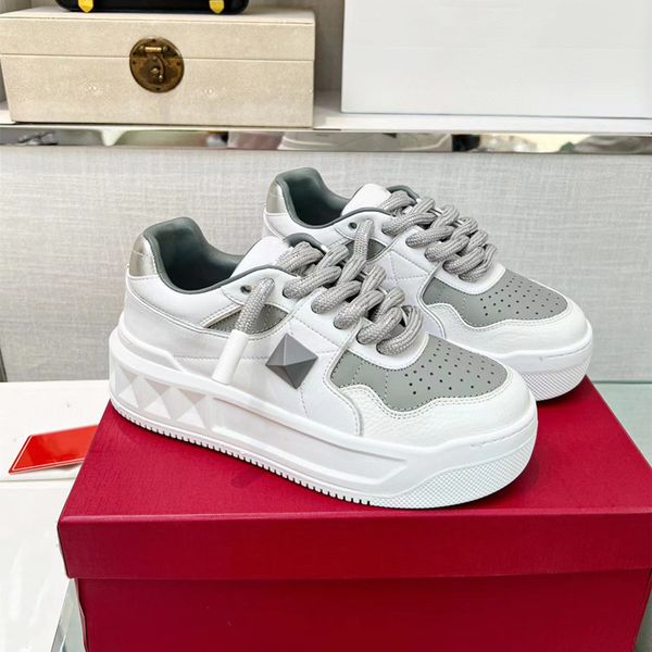

designer rivet thick bottom sneakers for women round toe genuine leather fashion couple sport shoes 2023 new female casual shoes mixed color, Black