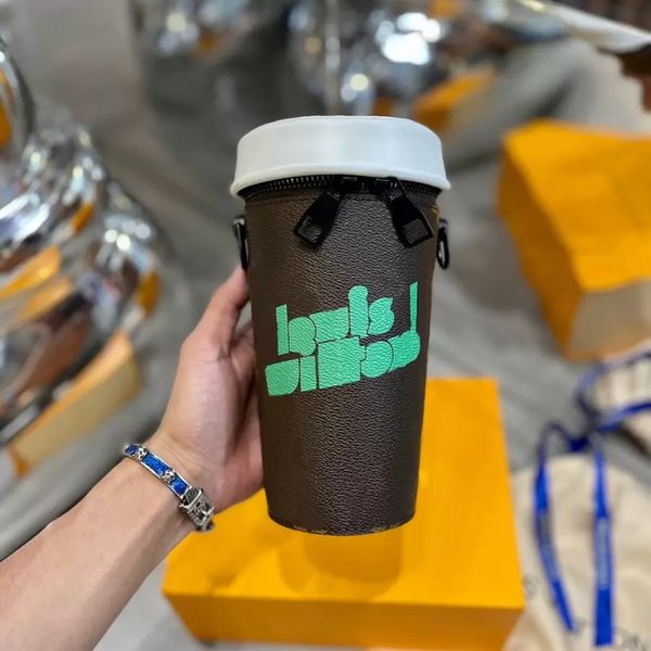 

evening bags luxury designer 2023 cross body coffee cup bag the bucket bag trend cosmetic bags shoulder with single strap girls four colors