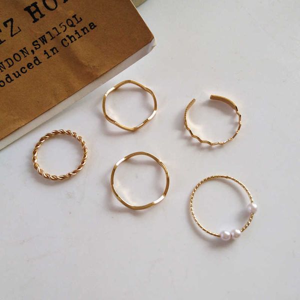 

band rings 2021 new retro elegant women's multilayer beautiful finger ring pearl ring sets rings for women accessories fashion jewelry, Silver