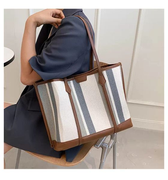 

waist bagstote bag large capacity female bag 2021 new fashion shopping bag big striped casual cloth lady shoulder, Black;red
