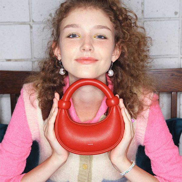 

design women's handbag exquisite red small bag ladies crossbody crescent bag 0324