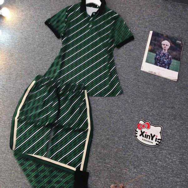 

22ss designer brand women polo shirt trousers set summer new style stand collar short sleeved trousers sports suit women clothing a1, Gray