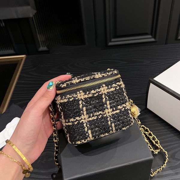 

check womens designer tweed quilted bags vanity with crush pearl gold ball metal hardware matelasse chain crossbody shoulder cosmetic case h