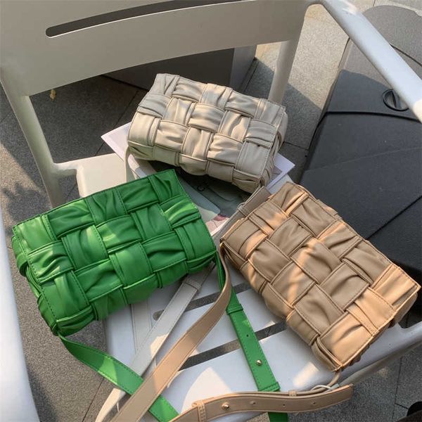 

luxury pleated knit small square bag cross-slung fashion bag 0421