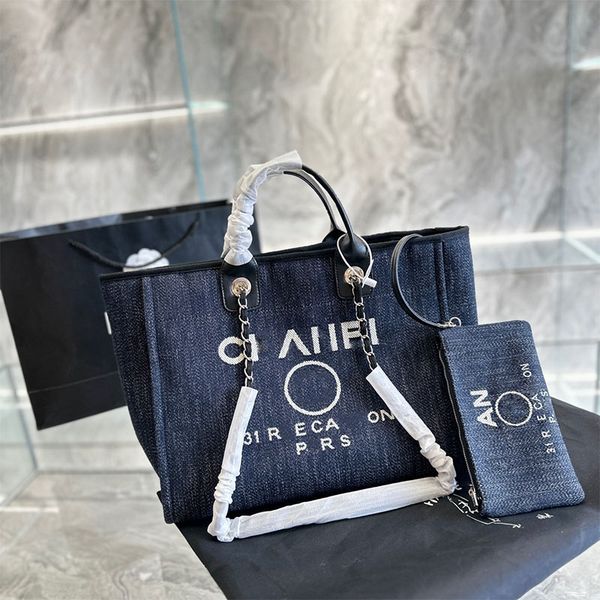 

22b womens jumbo denim beach shopping bags dark blue handle totes embroidery metalasse chain large capacity outdoor luxury designer purse sa