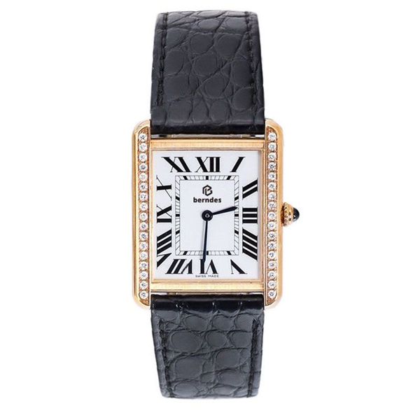 

fashion couple watches are made of imported stainless steel quartz ladies elegant noble diamond table 50 meters waterproof, Slivery;brown