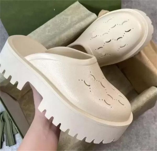 

new double luxury sandals slippers brand designers women ladies hollow platform made of transparent materials fashion lovely sunny beach sho, Black