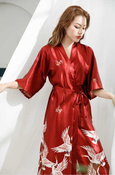 

ladies sleepwear dress bathrobe beauty bride's morning dress silk kimono robe pajamas nightdress sleepwear broken flower kimono underwe, Black;red