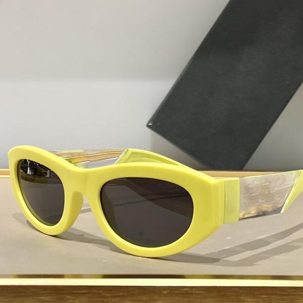 

women's fashion candy color designer sunglasses summer vacation travel letter printing color stitching polarized light uv380 glasses, White;black