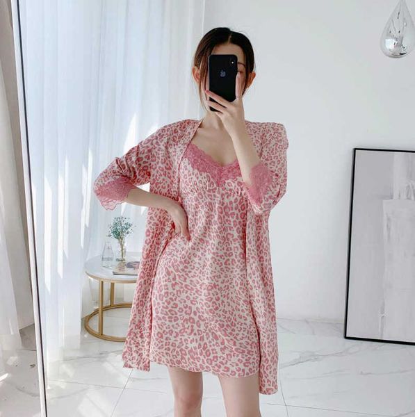 

pink leopard satin sleepwear women robe gown rayon 2pcs kimono robe strap sleep set noble lace ladies nightgown lounge suit, Black;red