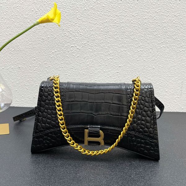 

classic hourglass cross-body bag designer half-moon temperament chain handbag vintage alligator pattern fashionable rhombus shoulder bags