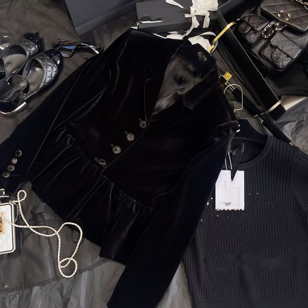 

women's jackets european luxury designer's latest ruffled velvet jacket in early spring, Black;brown