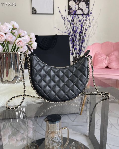 

7a 2023 new women's bag luxury designer handbag woven chain underarm bag fashion rhombus crescent bag sheepskin mini one-shoulder messe