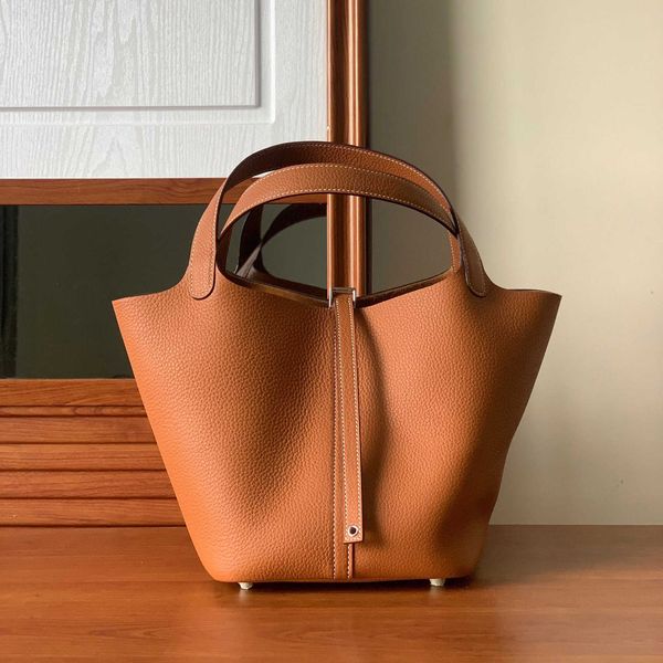 

designer original herms high order vegetable basket bucket bag fashion one shoulder portable layer cowhide lychee pattern togo leather women