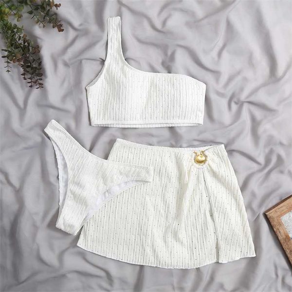 

2023 new three-piece one-shoulder backless bikini swimsuit, White;black