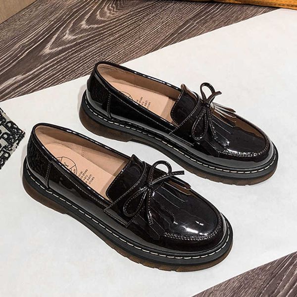 

dress shoes 2022 spring and autumn loafers shoes women casual tassel slip on flats black leather ladies oxford shoes zapatos plus size 43