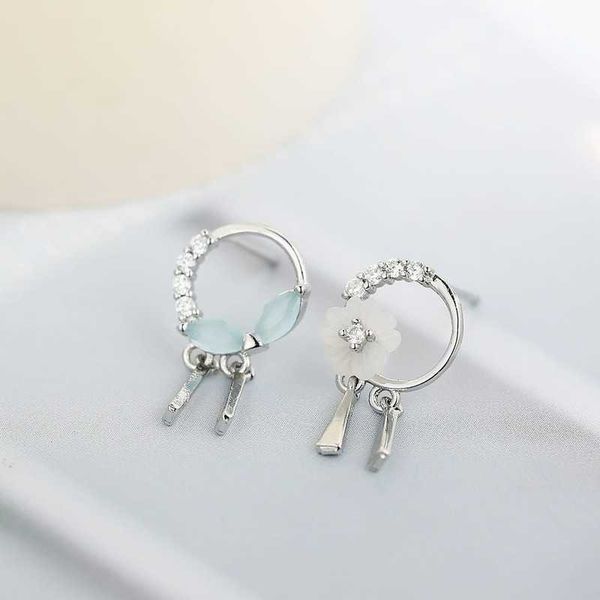 

charm korean contracted 925 sterling silver blue zircon butterfly flower asymmetric drop earrings for women earring jewelry suit l230309, Golden
