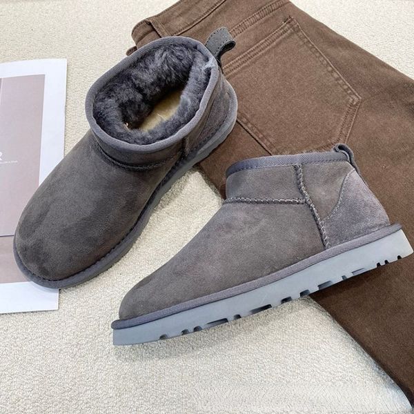 

2022 platform ladies snow real sheepskin wool low-cut warm fur shoes man and women winter short boots super mini mens womens low uggity55, Black;grey