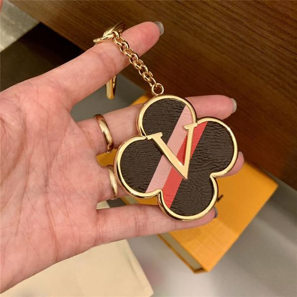

four-leaf lucky clover car key chain rings fashion pu leather keychain keychains buckle for men women hanging decoration with reta252m, Silver