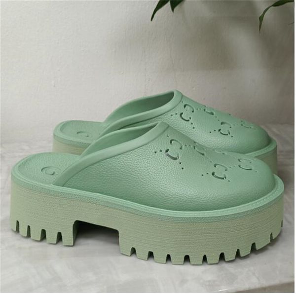 

2023 luxury women's slippers platform perforated sandal summer r womens slippers candy colors clear lovely sunny beach shoes slippers, Black