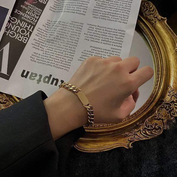 

Fashion titanium steel bracelet female hip hop glossy capsule thick cross chain high cold air bracelet bracelet