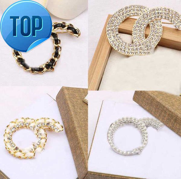 

20colors luxury brooches small sweet wind women letters brooch suit pin fashion jewelry clothing decoration accessories, Gray