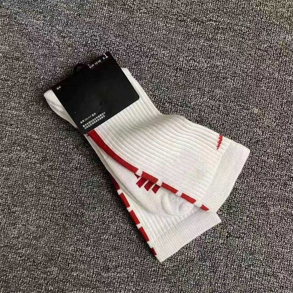 

socks women cotton all-match classic ankle letter breathable black mens and white football basketball sports sock wholesale w549