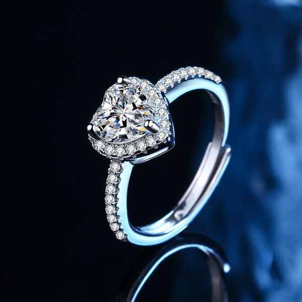 

Love RingsDiamond Women's RingsSilver-Set Gemstone Wedding Ring Dresses