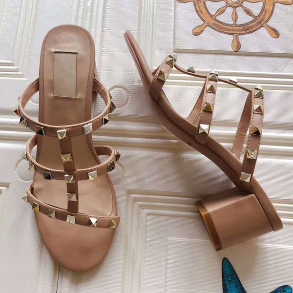 

summer studded sandals fashion designer high-heeled flip flops temperament leather garden flats, Black