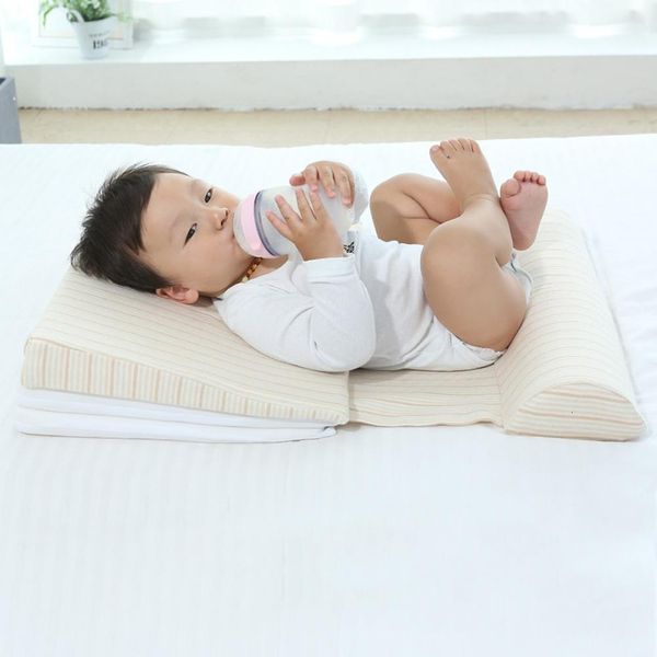 

pillows born baby sleep pillow anti baby spit milk crib cot sleep positioning wedge anti-reflux cushion cotton pad mat drop 230309