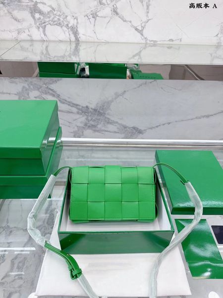 

luxury designer shoulder bag women's handbag large woven clutch handbag cassette handbag woven tofu bag