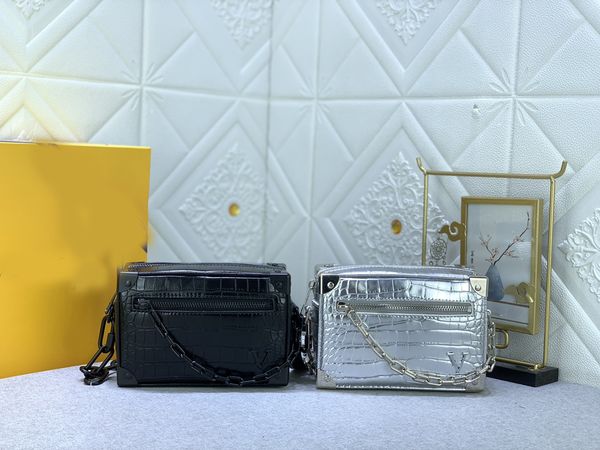 

2023 luxury handbag shoulder bag brand mini soft trunk designer seam leather ladies metal chain black messenger bags m44735