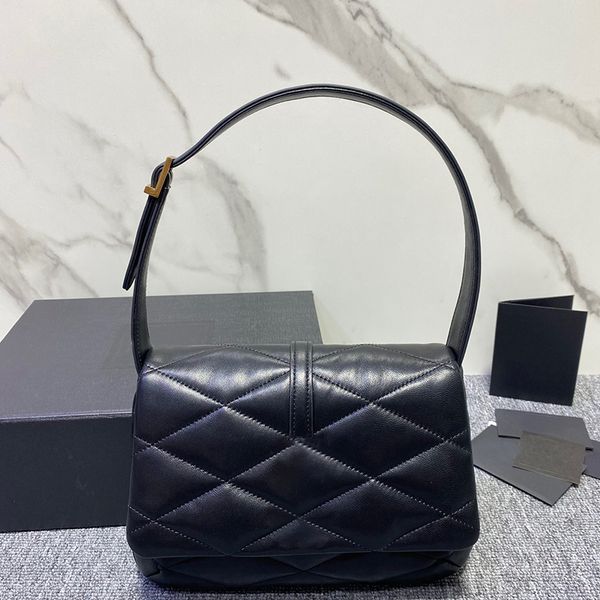 

2023 new women's luxury underarm shoulder bag handbag messenger bag ladies classic brand black and white plaid striped women's cro