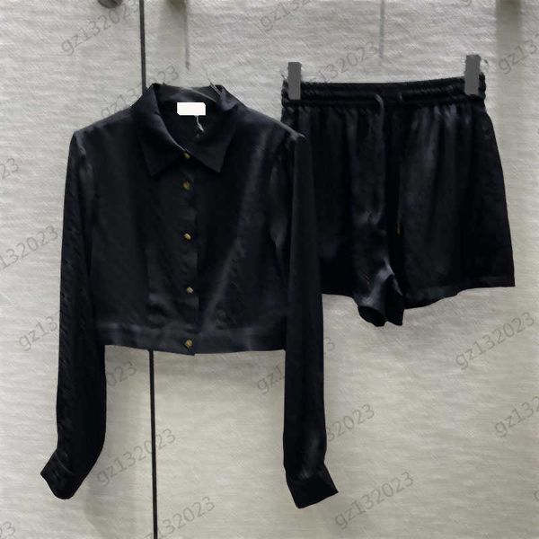 

designer two piece pants classic dark print logo jacquard set short lapel long sleeves shirt match elastic-waisted casual shorts women cloth, White