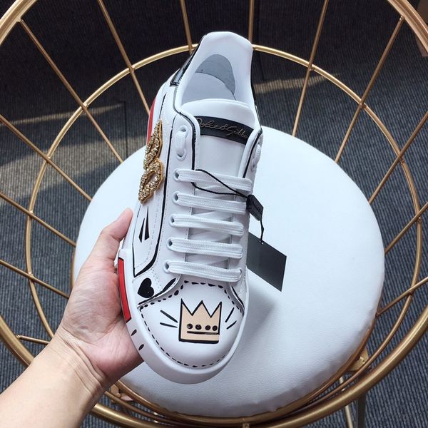 

2023 the new round-headed lace-up casual shoes sneakers fashion flowers leather patchwork low-runway platform brand-name men's and wome, Black