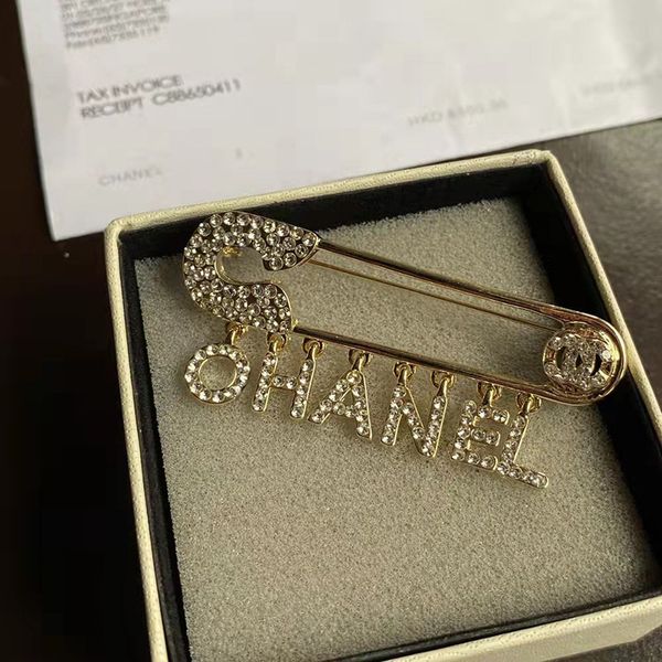 

gold plated diamond tassels brooch luxury designer letter brooches women classical rhinestone crystal brooch suit pin jewelry accessories we, Gray