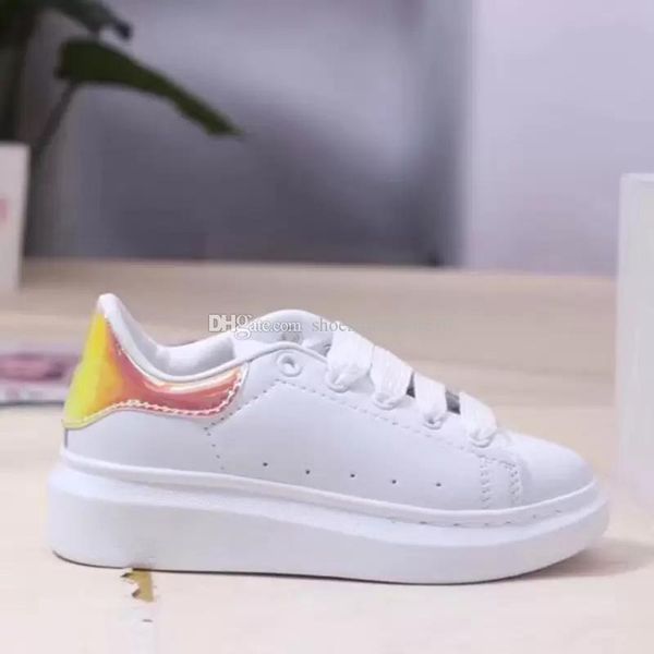 

infant shoes designer kids 2022 for boys and girls sneaker ander thick bottom white black red boby toddler casual sneakers size 24-35