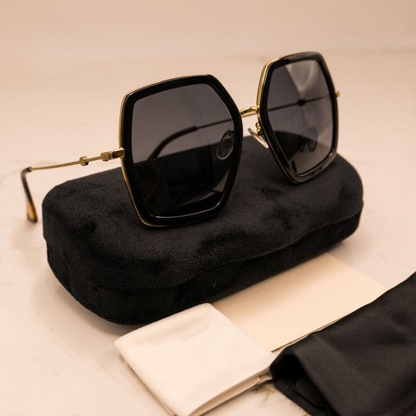 

2023 vintage square sunglasses women's fashion luxury brand designer large frame sunglasses pop tone glasses 0106 100% uv women sunglas, White;black