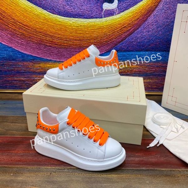 

2023 new designers outdoor shoes men low casual trainer forces skateboard one knit airs high women airforces all white black wheat running s