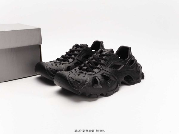 

2023 casual shoes foam running slippers sandals hd lace-up sneaker rubber summer designer beach fashion trainers triple black taupe shoes wa