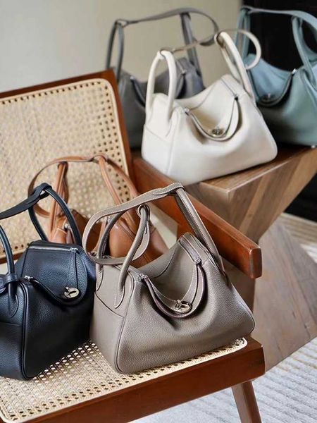 

luxury bags original designer tc layer cow leather lindys bag 26 women mini single shoulder doctor hand bill of lading have logo