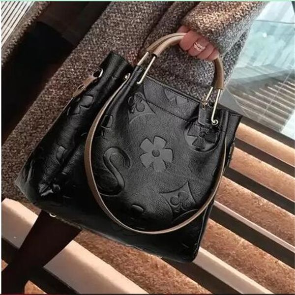 

2023 women's bag fashion atmospheric new messenger bag women's large -capacity bucket bag women's shoulder handbags 001