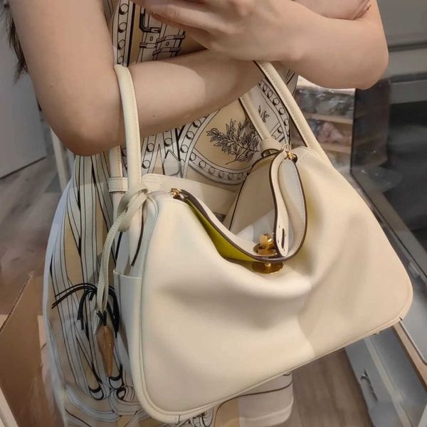

luxury bags original designer high-end wax line swift layer cow leather lindys 26 shoulder bag doctor women's
