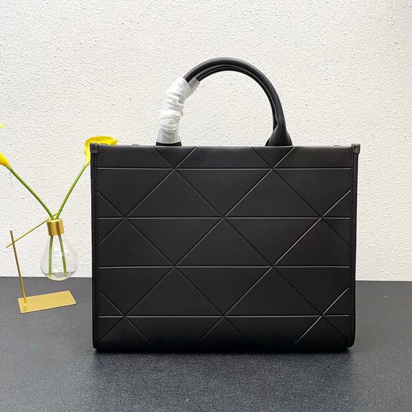 

10a fashion designer bag luxury tote bag p a new women's bag senior cowhide exquisite hardware workmanship fine with senior original gi