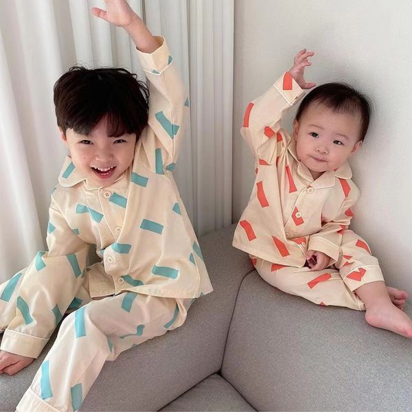

pajamas children clothing fashionable pajamas boys and girls spring and autumn cotton long sleeved set kids casual homewear 230310, Blue;red